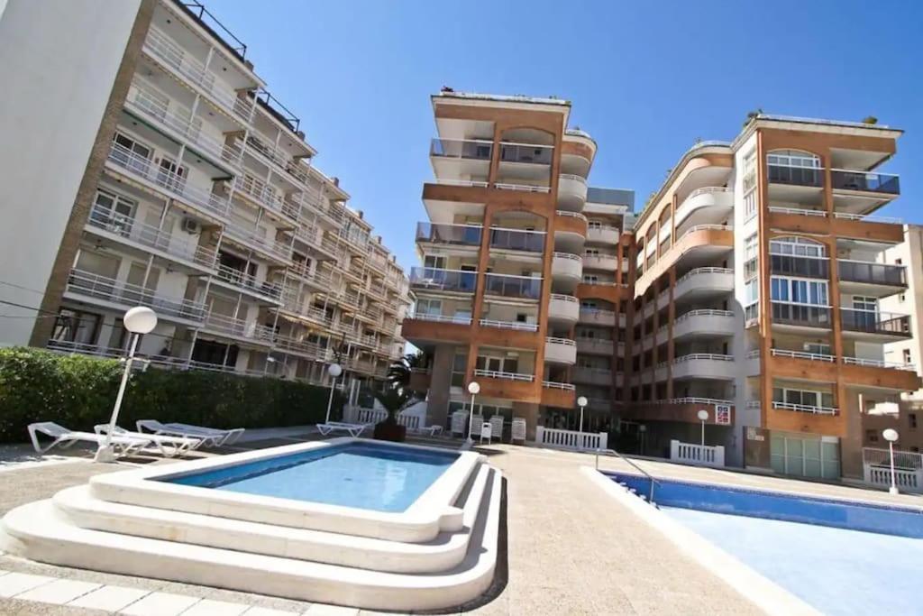 White Beach 100M Playa, Wifi, Pool 6Pax Salou Zewnętrze zdjęcie